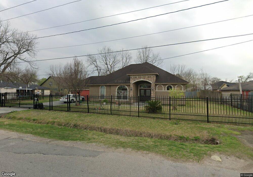 306 E Hamilton St, Houston, TX 77076 - photo 1