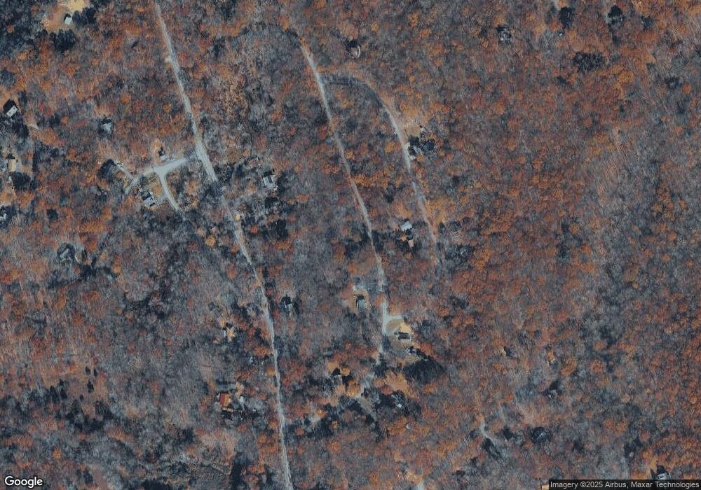 143 Osprey Cir, Bushkill, PA 18324 - photo 1