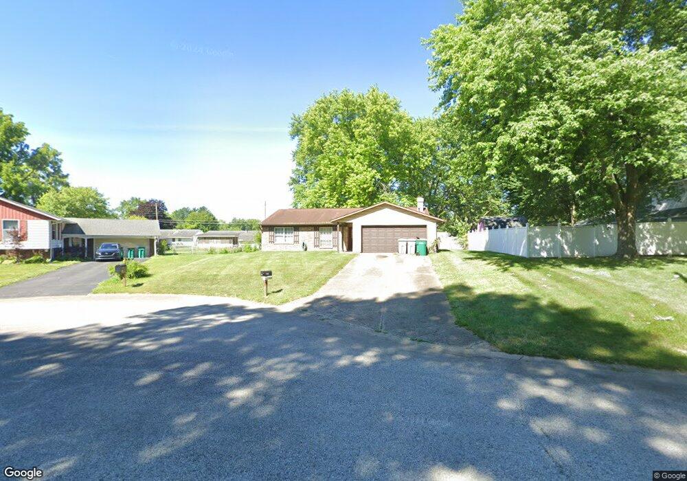 926 Oakwood Ct, Plainfield, IN 46168 - photo 1