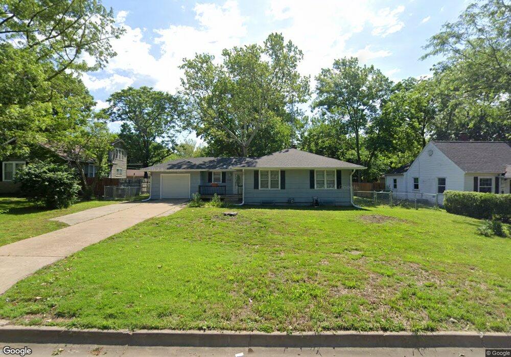 2008 SW High Ave, Topeka, KS 66604 - photo 1