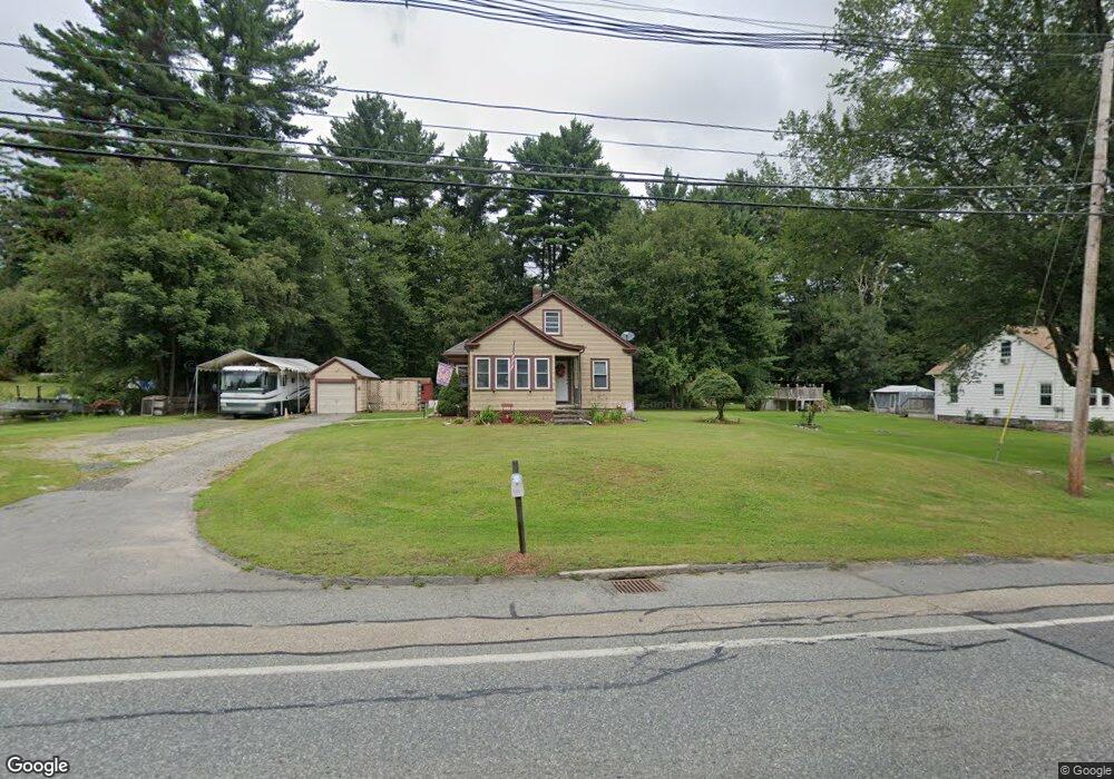 201 Douglas St, Uxbridge, MA 01569 - photo 1