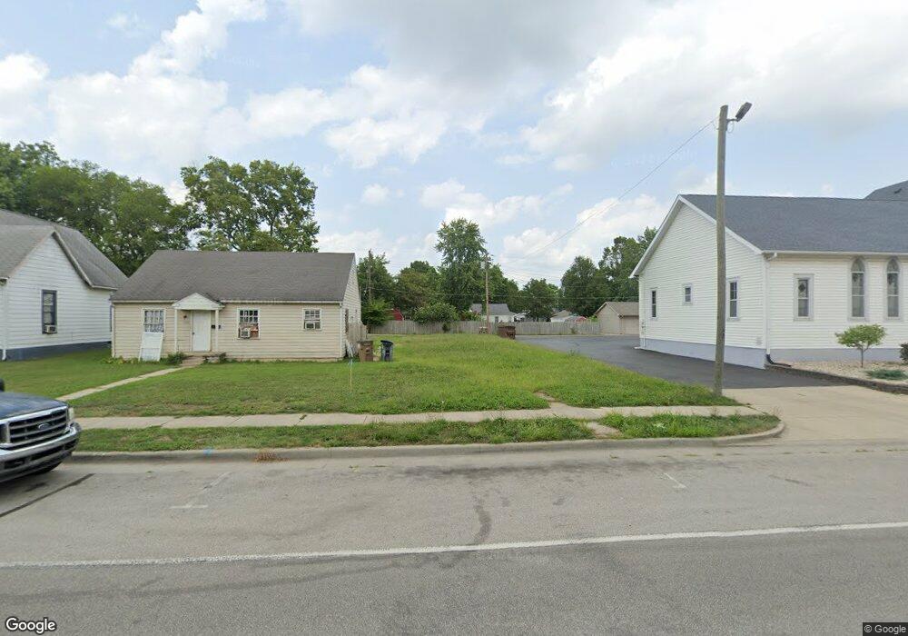 2272 Indiana Ave, Columbus, IN 47201 - photo 1