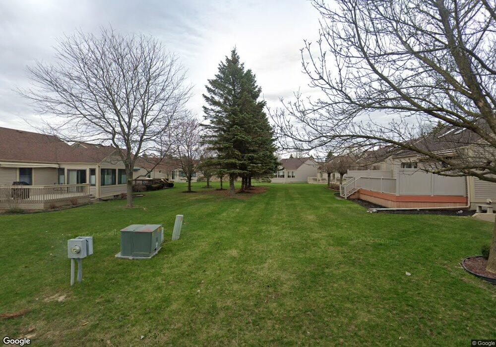 9608 Creek View Ct, Davison, MI 48423 - photo 1