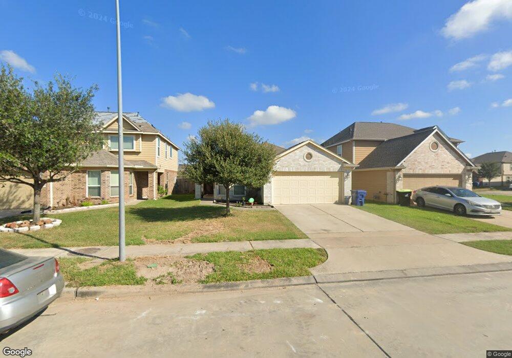 2812 S Red Birch Cir, Houston, TX 77038 - photo 1