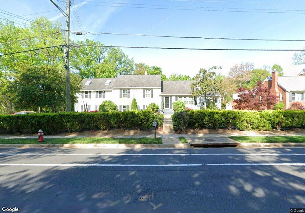 7106 Fort Hunt Rd, Alexandria, VA 22307 - photo 1