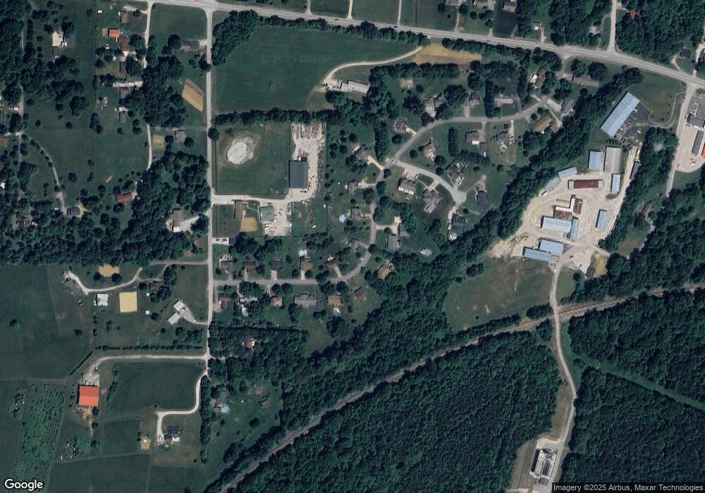 9018 Richland Dr, Georgetown, IN 47122 - photo 1