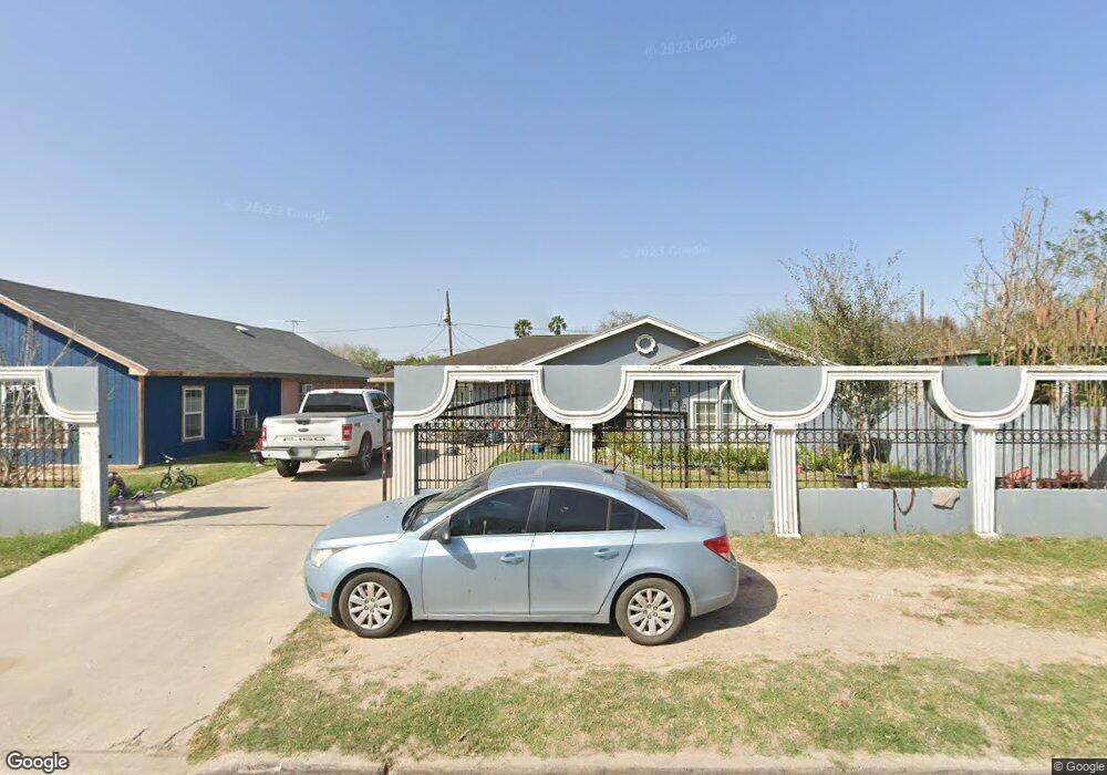 200 San Vicente Dr, Alamo, TX 78516 - photo 1