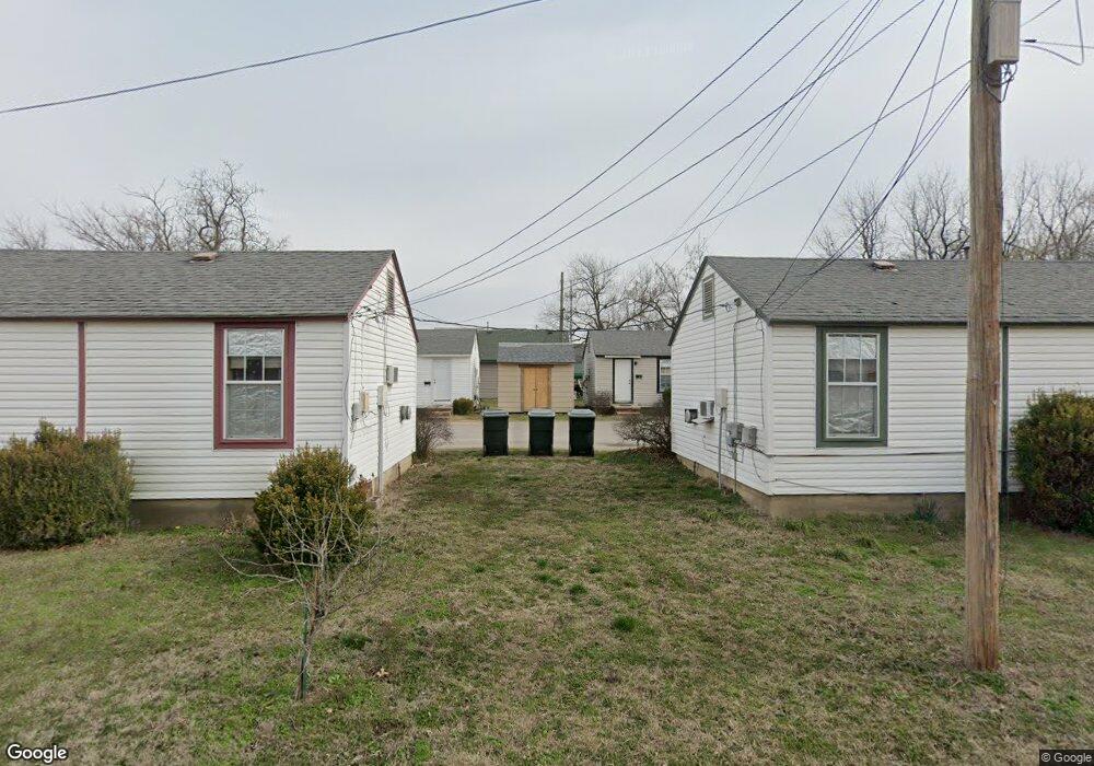 274 W Claremore St, Claremore, OK 74017 - photo 1