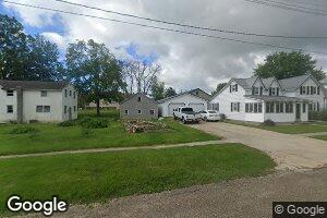 224 3rd St N, Coggon, IA 52218