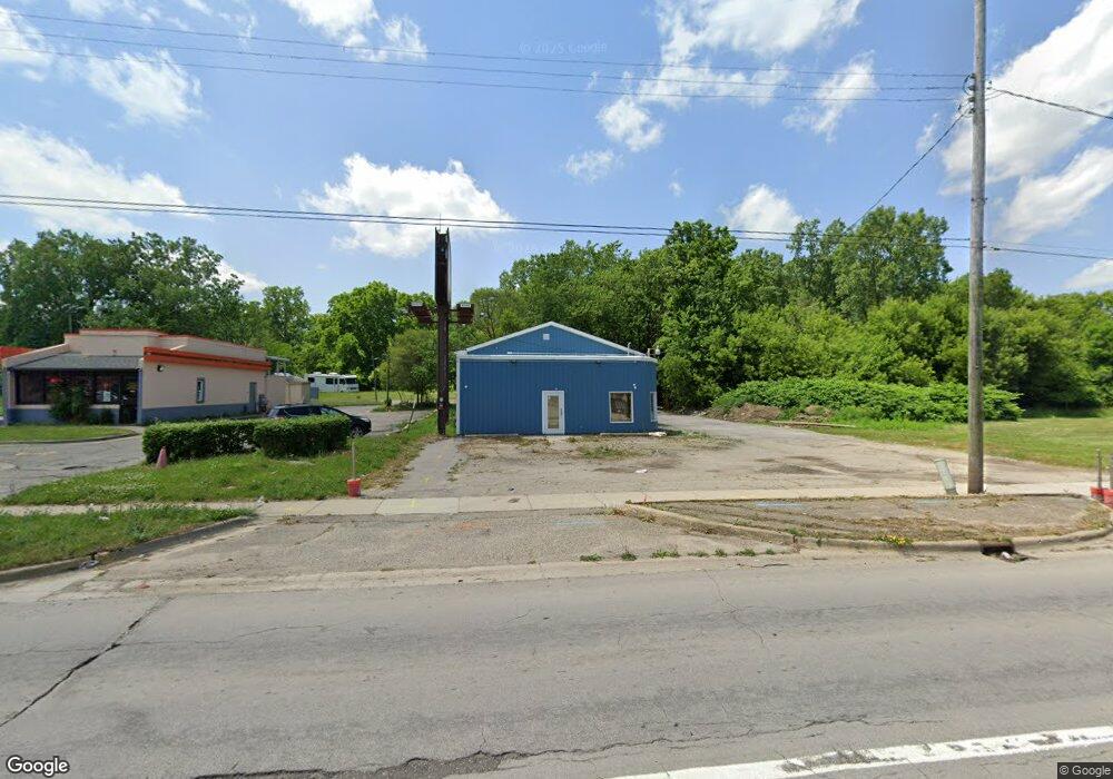 2730 S Dort Hwy, Flint, MI 48507 - photo 1