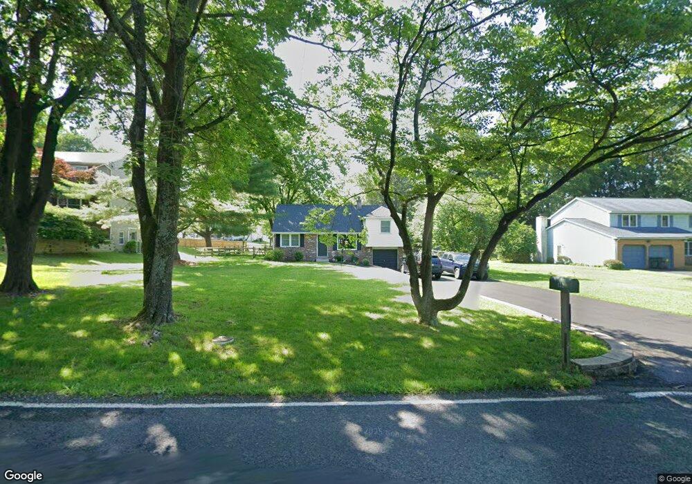 139 W Sandy Ridge Rd, Doylestown, PA 18901 - photo 1