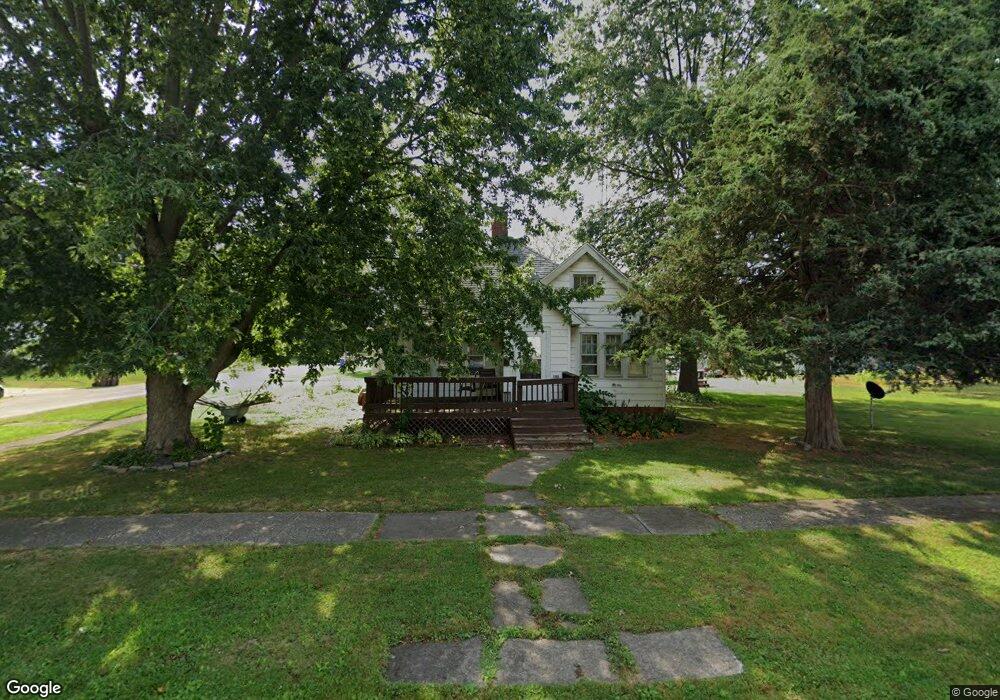 250 S Division St, Virginia, IL 62691 - photo 1