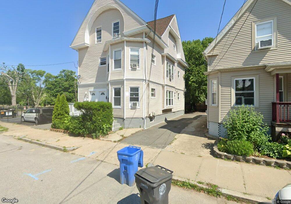 375 Bayview Ave unit 3, Cranston, RI 02905 - photo 1