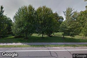 515 Middle Rd, Bayport, NY 11705