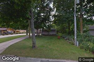 240 Riverwood Dr, Mishicot, WI 54228
