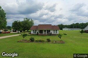 373 Eastman St, Sulligent, AL 35586