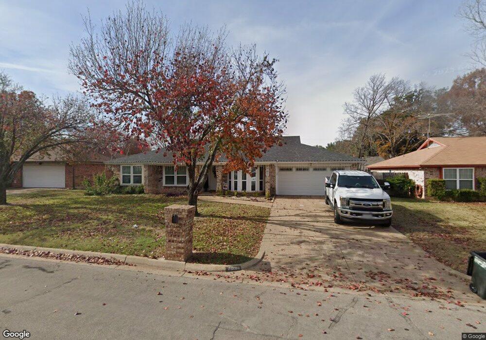 7621 Perkins Dr, North Richland Hills, TX 76182 - photo 1