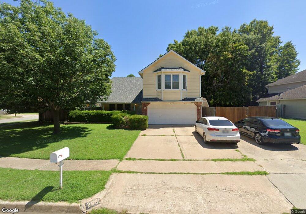 2801 S Dogwood Ave, Broken Arrow, OK 74012 - photo 1
