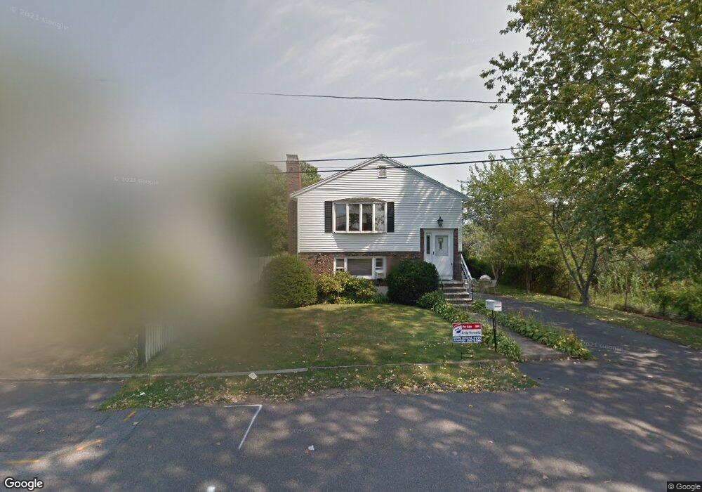 10 Piedmont St unit 1, Saugus, MA 01906 - photo 1