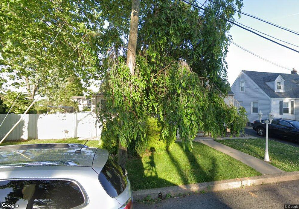 136 Oak St, Avenel, NJ 07001 - photo 1