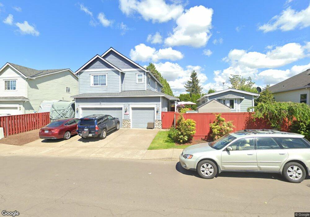 1494 N Hazelnut Ct, Canby, OR 97013 - photo 1