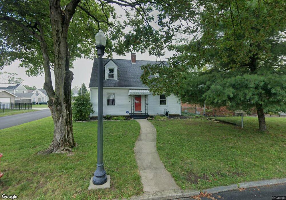 241 S Algonquin Ave, Columbus, OH 43204 - photo 1