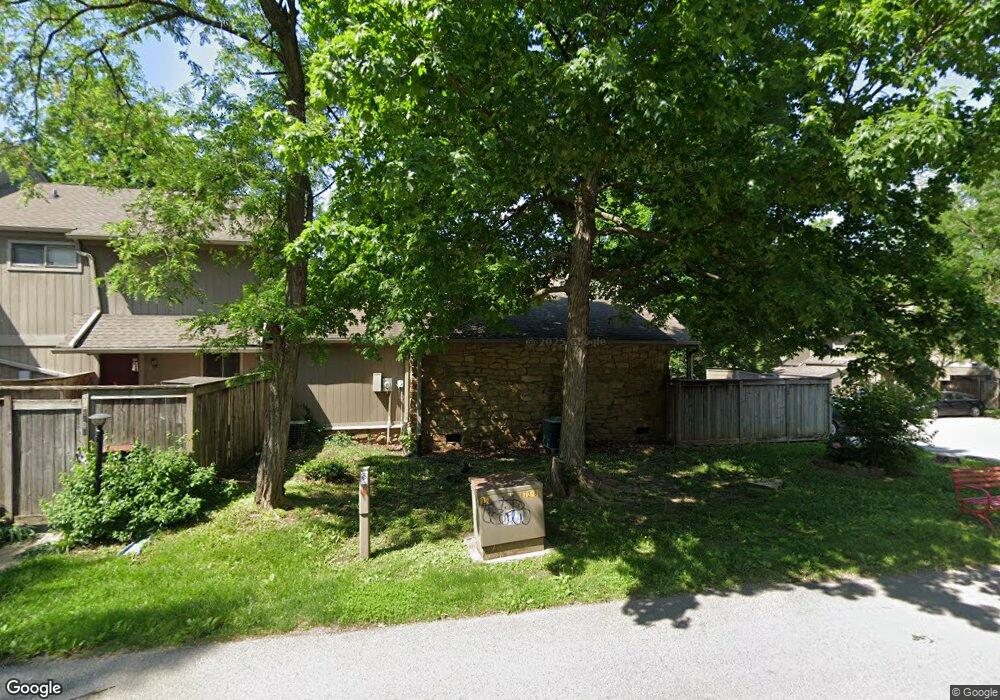 3912 Wilderness Trail unit 1, Indianapolis, IN 46237 - photo 1