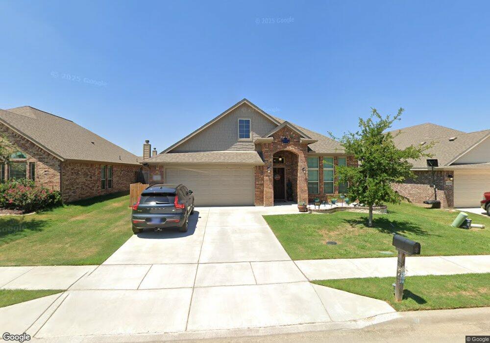 1807 Vallana Dr, Gainesville, TX 76240 - photo 1