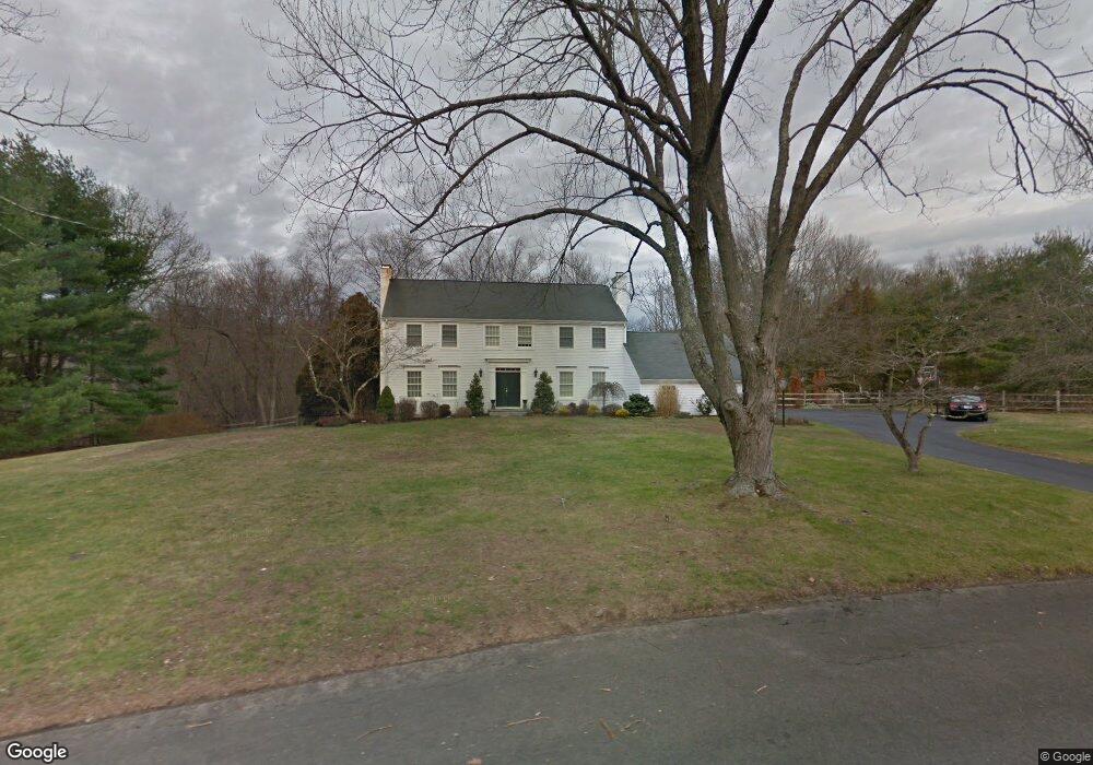 86 Fallowfield Rd, Fairfield, CT 06824 - photo 1