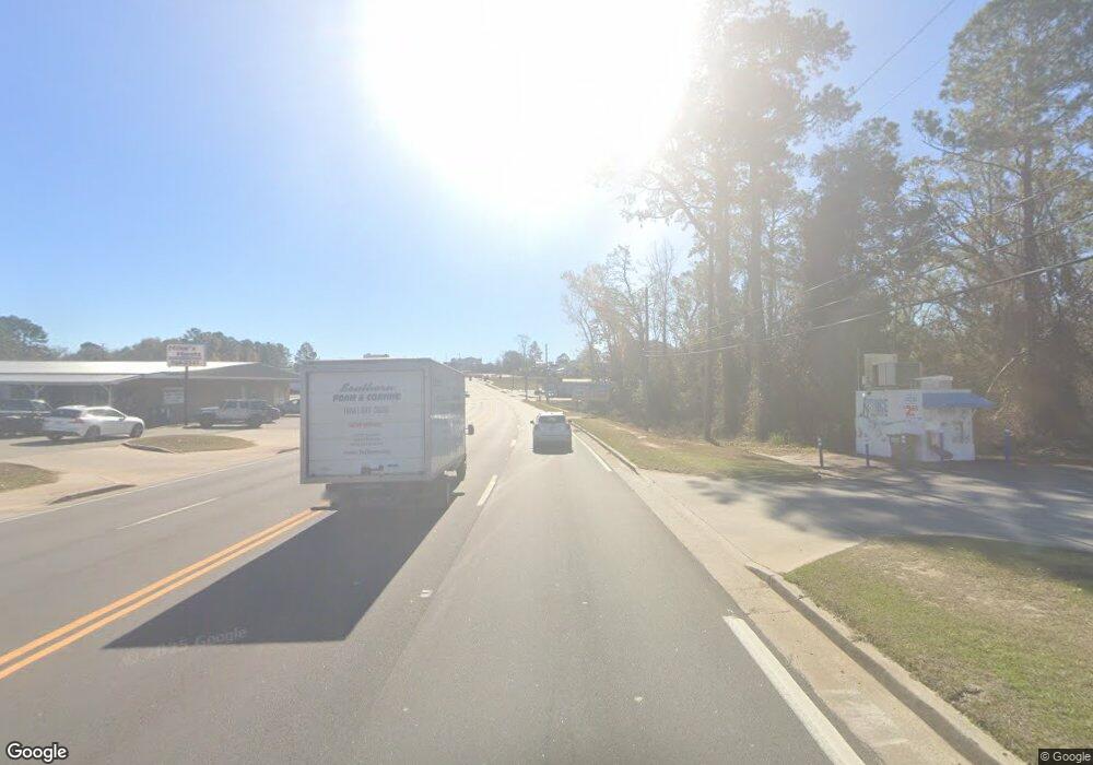 211 N Duval St, Claxton, GA 30417 - photo 1