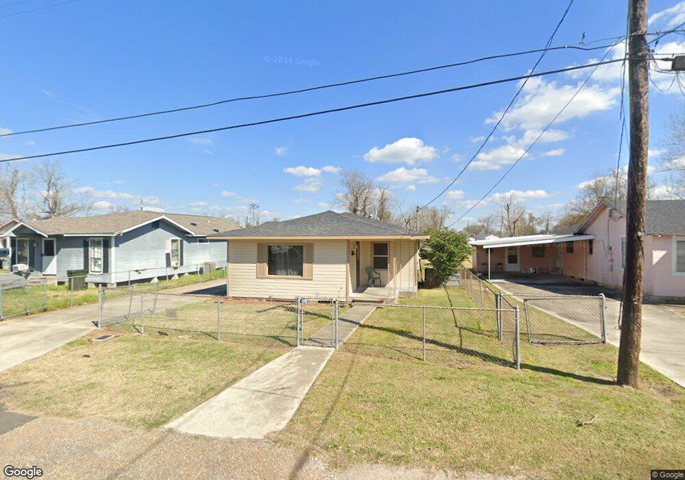 1114 Pear St, Lake Charles, LA 70601 - photo 1