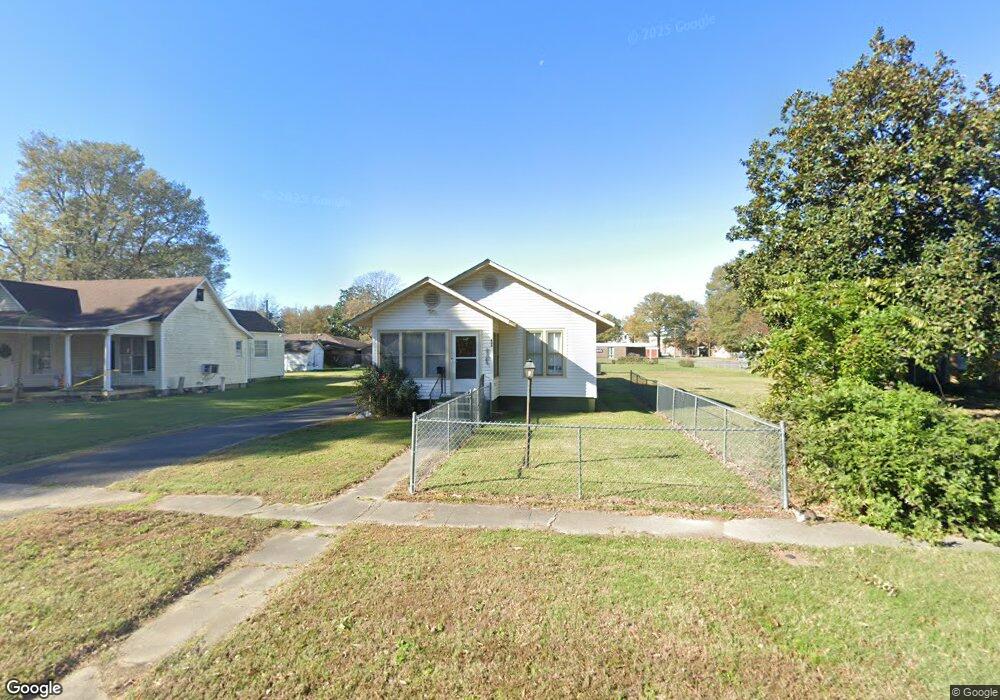 406 S Leslie St, Stuttgart, AR 72160 - photo 1