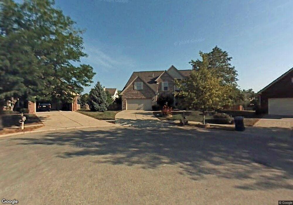 10002 Ashbury Cir, Fishers, IN 46037 - photo 1