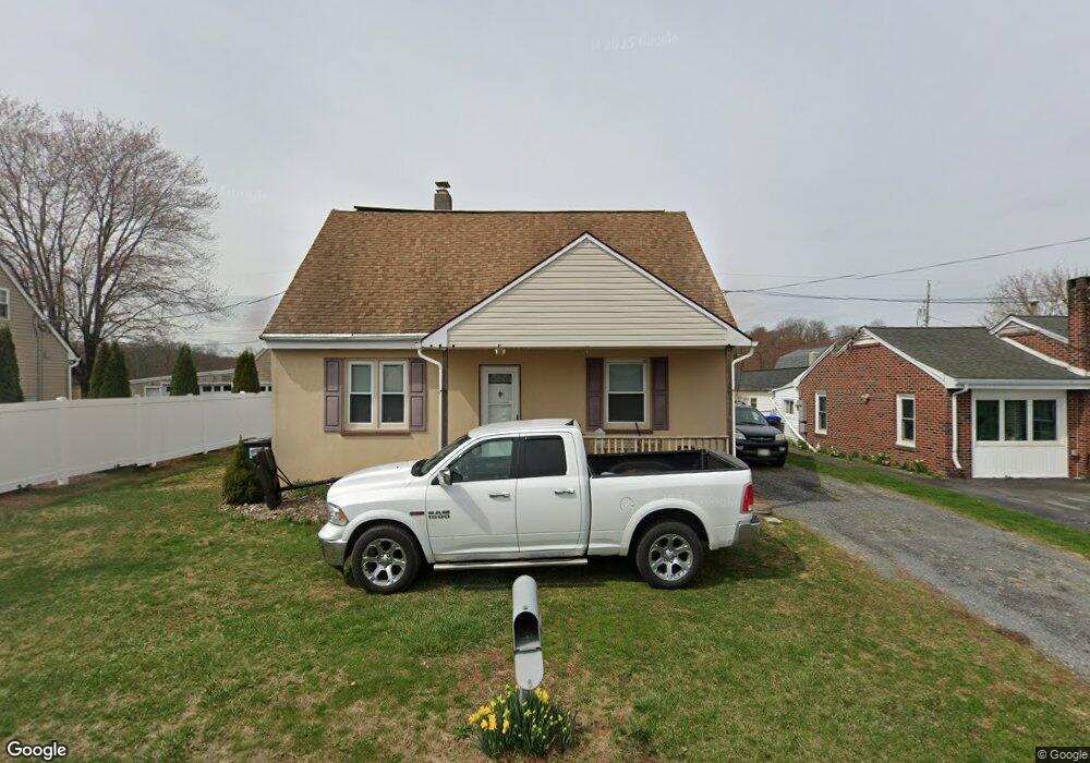 995 Maple Grove Rd, Mohnton, PA 19540 - photo 1