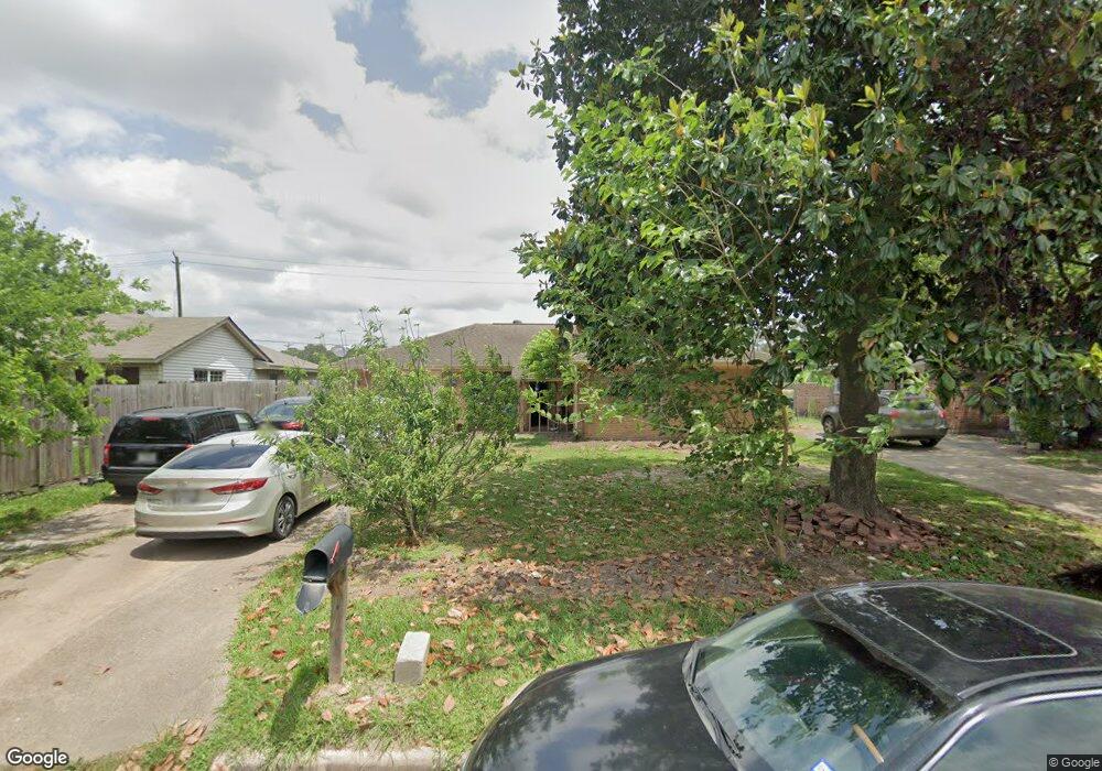 9922 Woodwick St, Houston, TX 77016 - photo 1