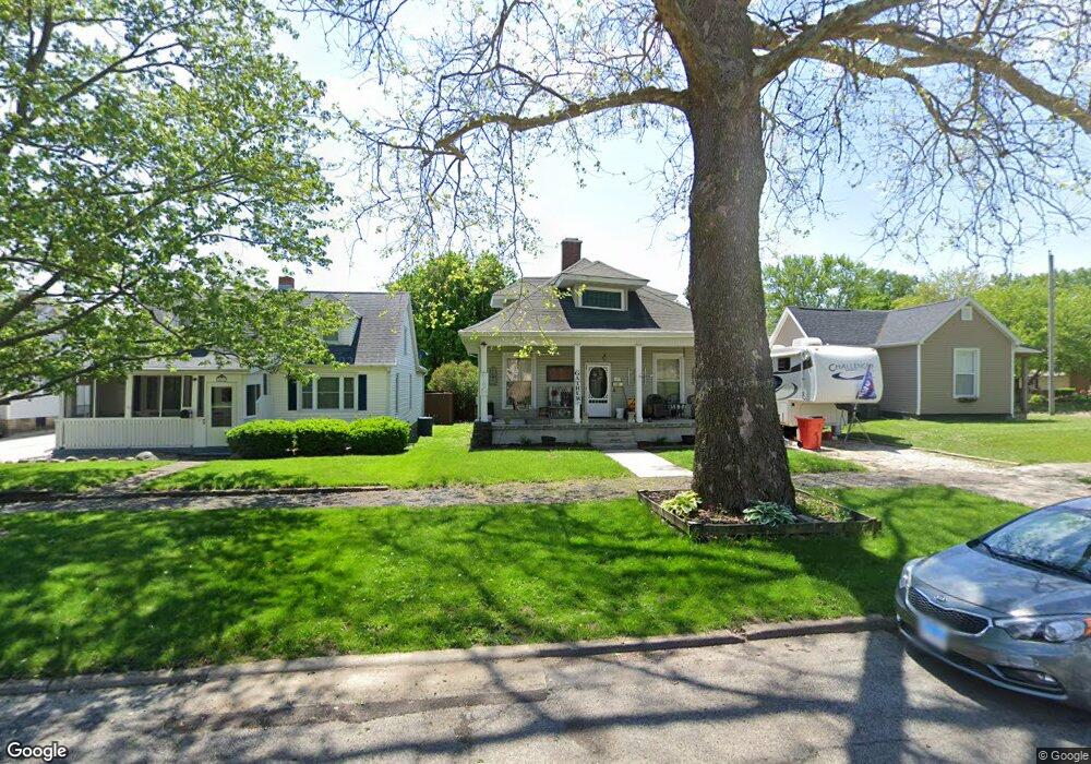 1217 Edgar Ave, Mattoon, IL 61938 - photo 1