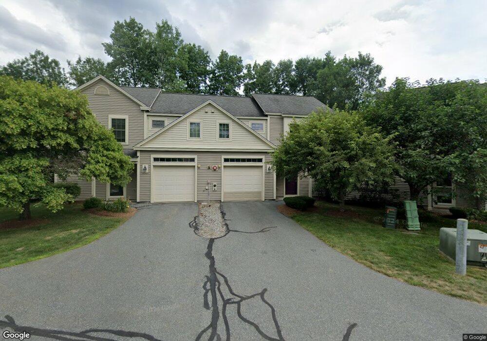 299 Mount Support Rd unit 7, Lebanon, NH 03766 - photo 1