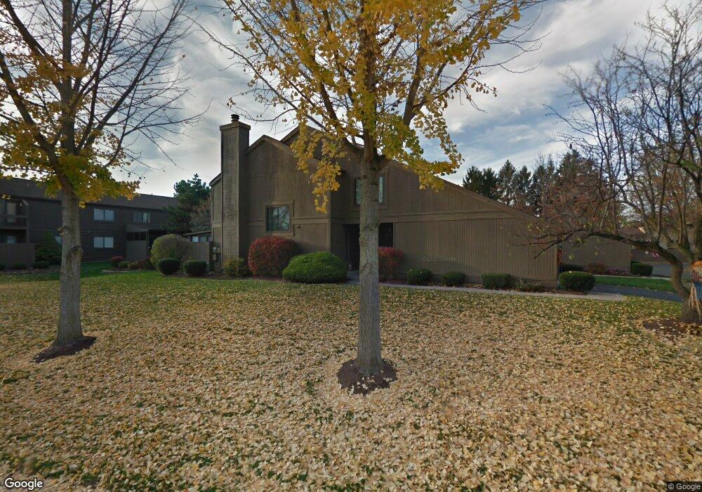 2110 Brookhurst Ave, Columbus, OH 43229 - photo 1