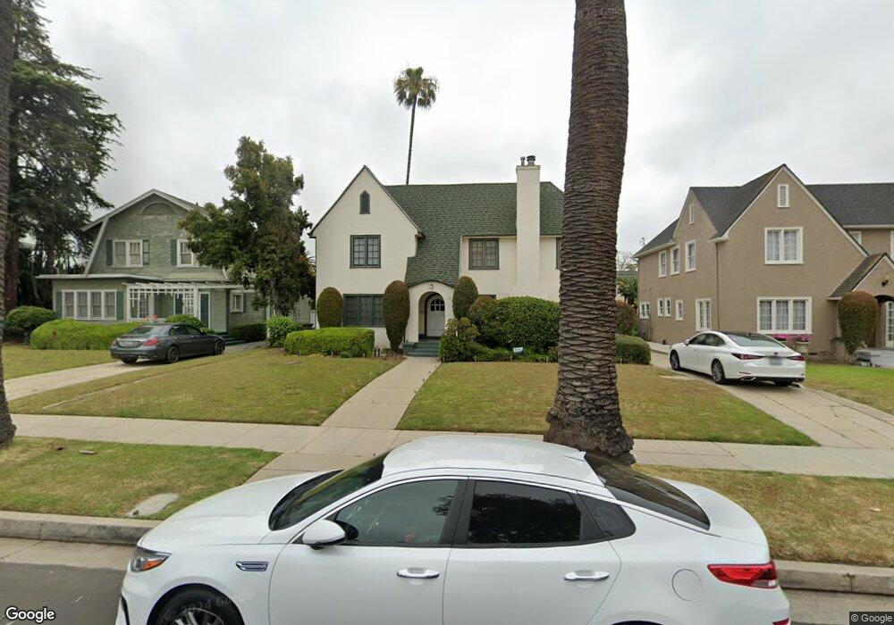 2026 Buckingham Rd, Los Angeles, CA 90016 - photo 1