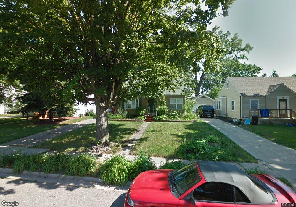 1618 Berkeley Dr, Lansing, MI 48910 - photo 1