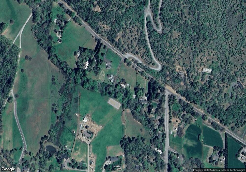 7651 Old Stage Rd, Central Point, OR 97502 - photo 1