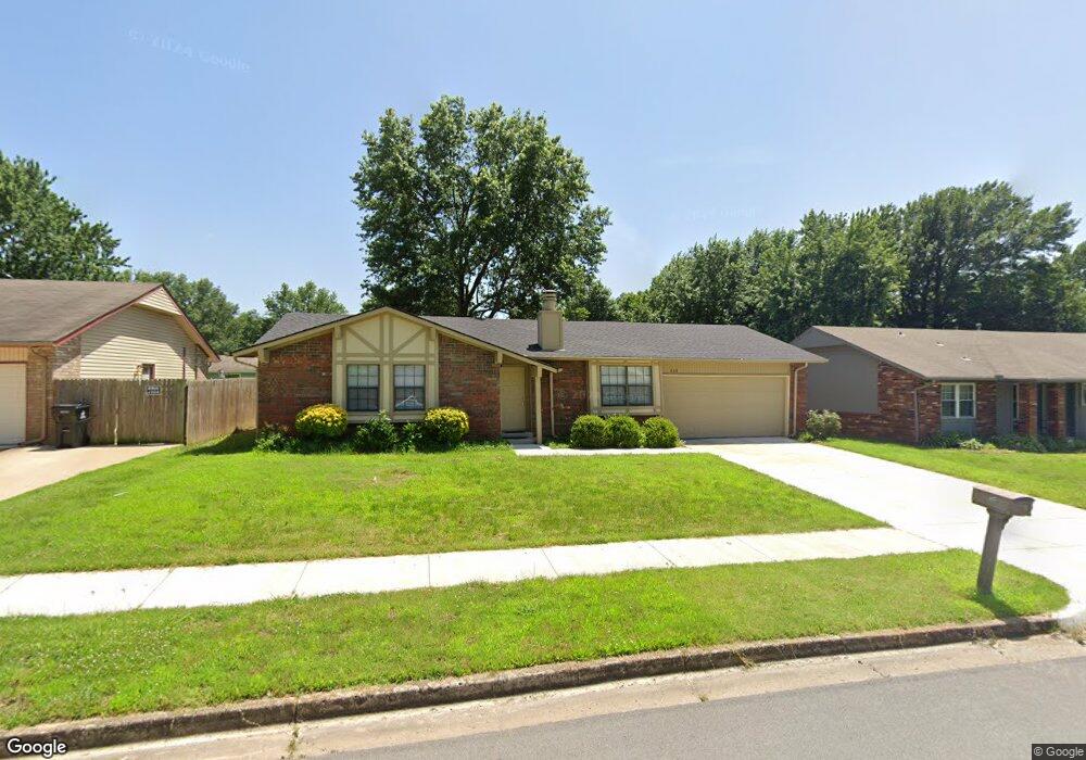 413 W Austin St, Broken Arrow, OK 74011 - photo 1