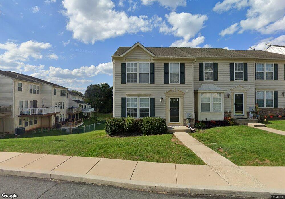 2002 Orchard View Rd unit 20B, Reading, PA 19606 - photo 1
