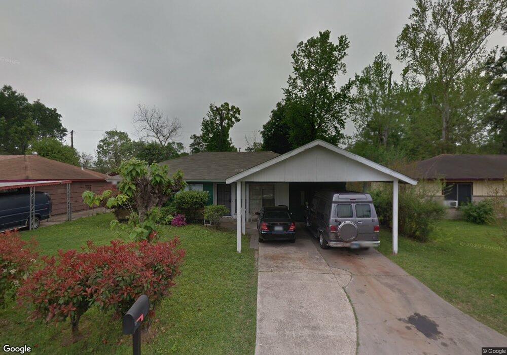 7416 Cabot St, Houston, TX 77016 - photo 1