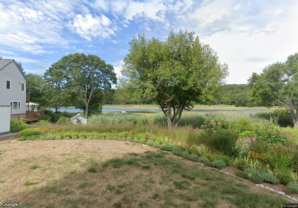 68 Circuit Dr, Narragansett, RI 02882 - photo 1