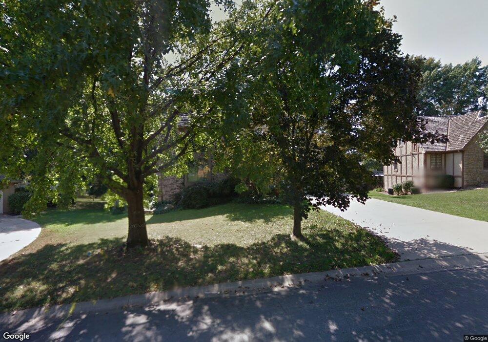 13211 W 77th Place, Shawnee, KS 66216 - photo 1