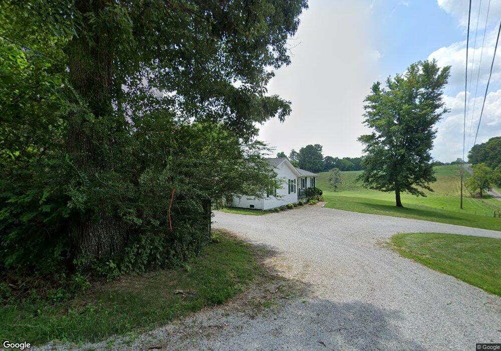 588 Dykes Rd, Crossville, TN 38571 - photo 1