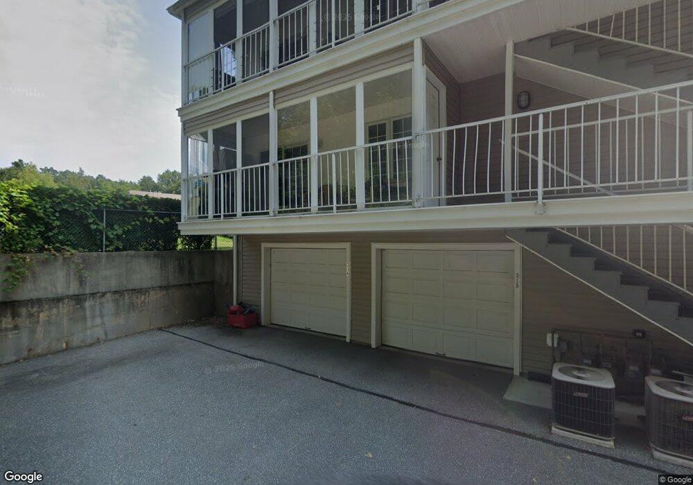 602 Meadowecrest Cir, Ludlow, MA 01056 - photo 1