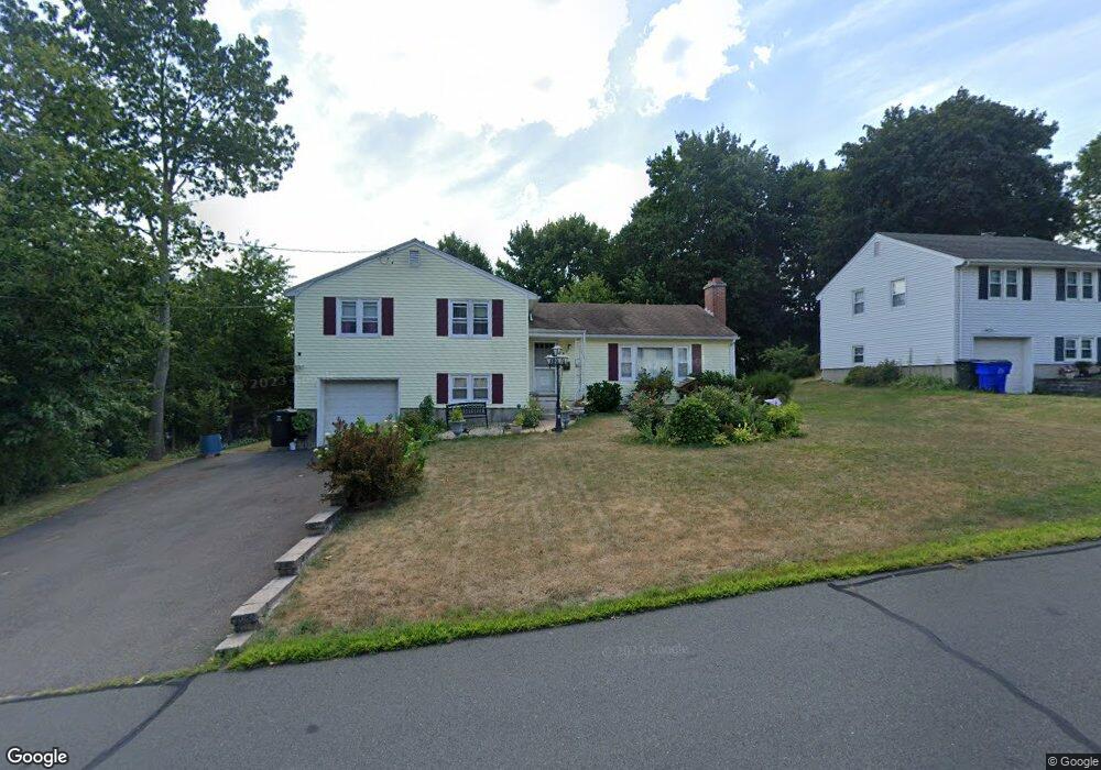 7 Greenhouse Blvd, West Hartford, CT 06110 - photo 1