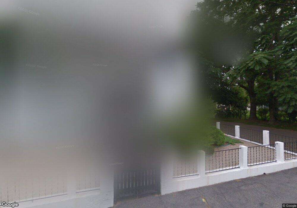 33 Middle St, Riverside, RI 02915 - photo 1